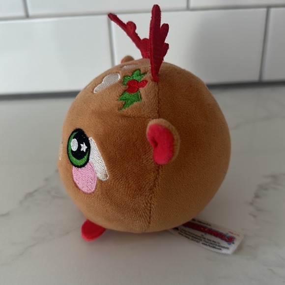 4/$10 Reindeer - Picture 4 of 8